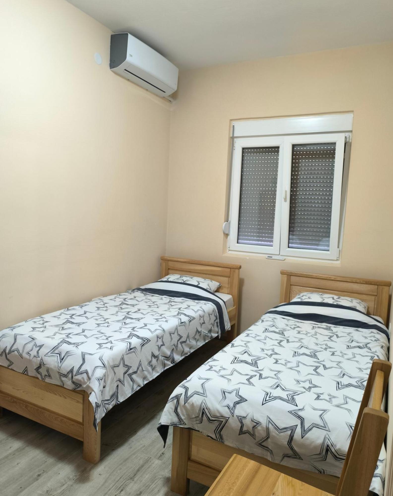 Ferienwohnung Liprosh Virpazar Exterior foto